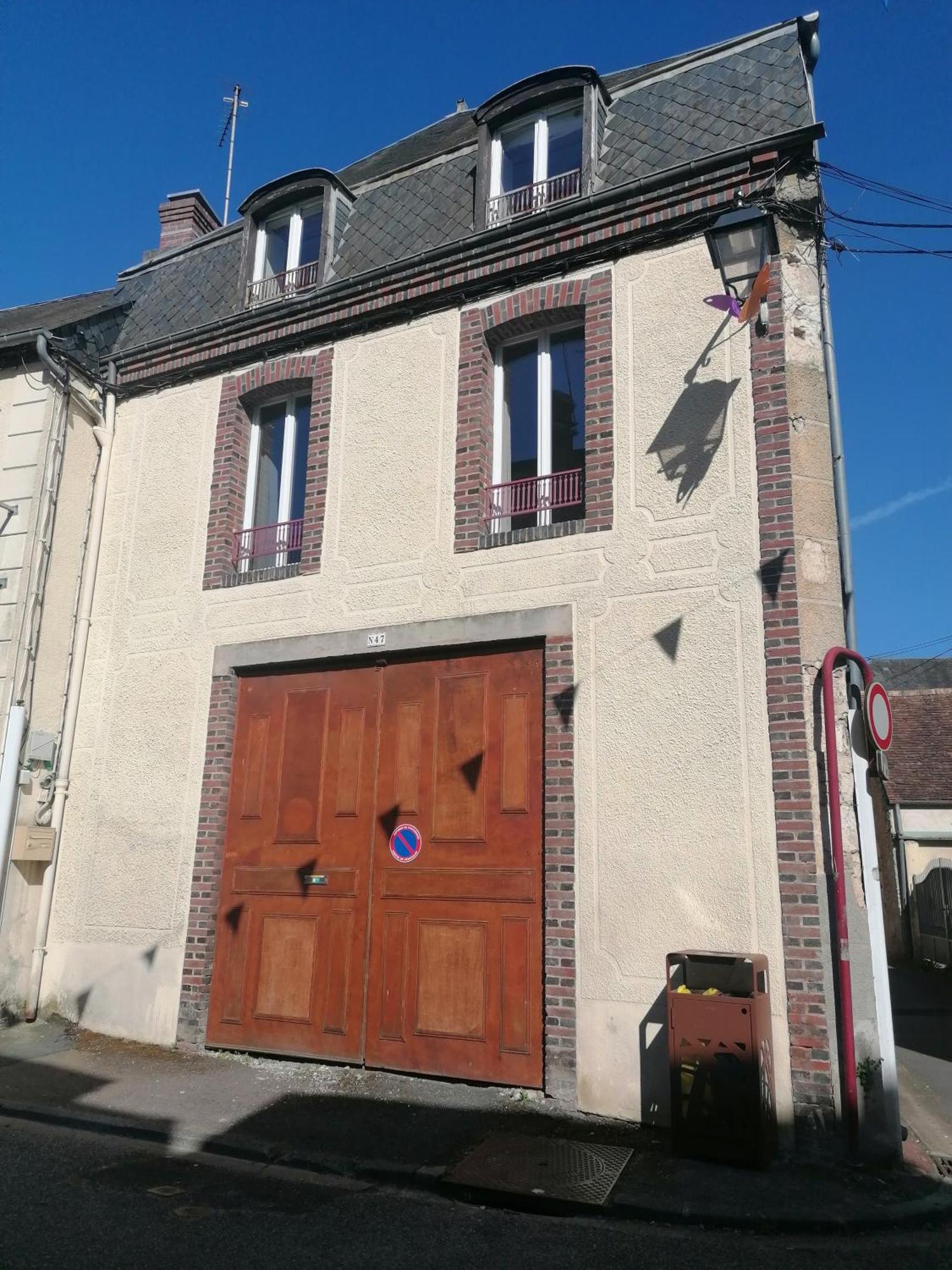 Gite A Sees Avec Garage Prive En Centre Ville Exteriör bild